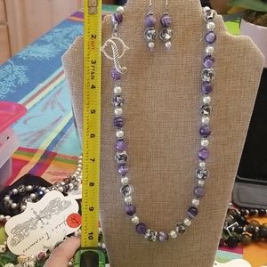 NWOT hand made neckless/earing set